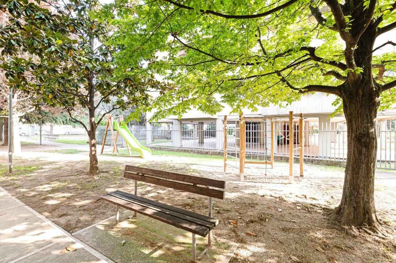ヴェローナColourful Flat Borgo Romaアパートメント エクステリア 写真
